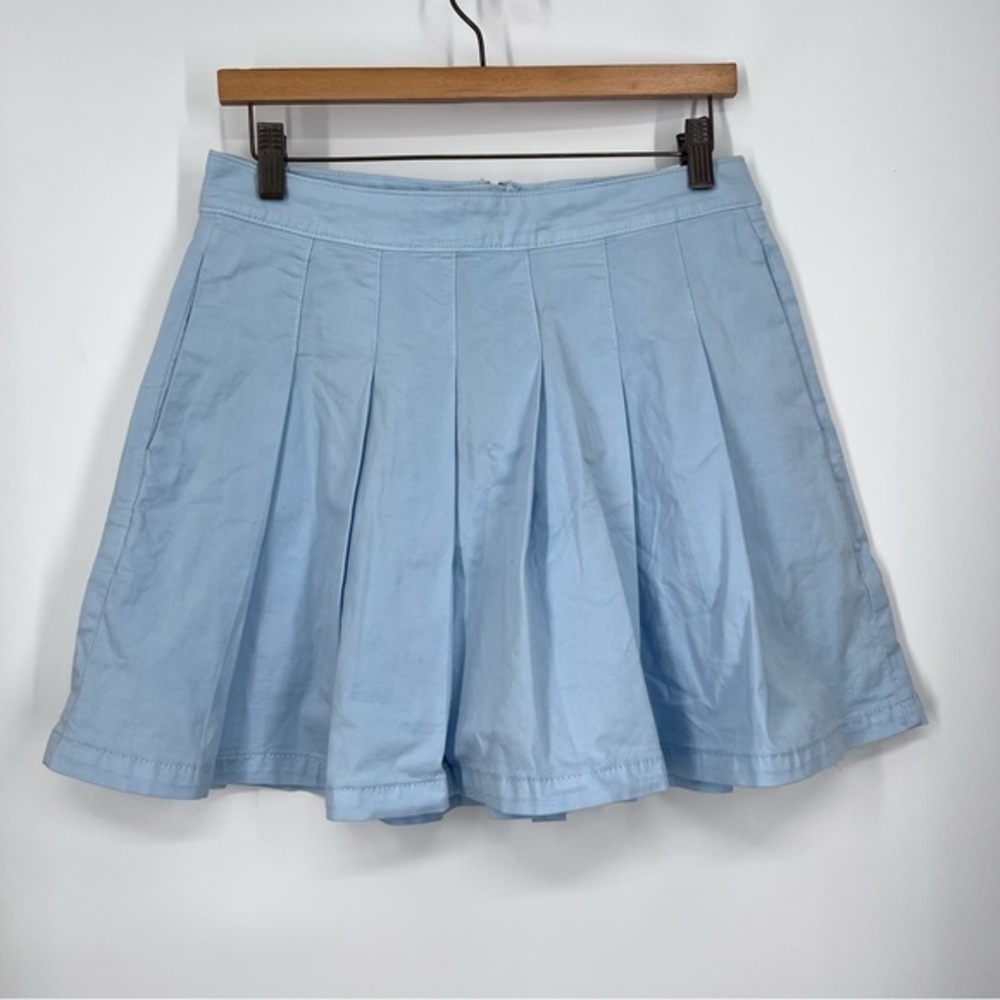 American Eagle Blue Super High Rise Super Stretch Pleated Mini Skirt